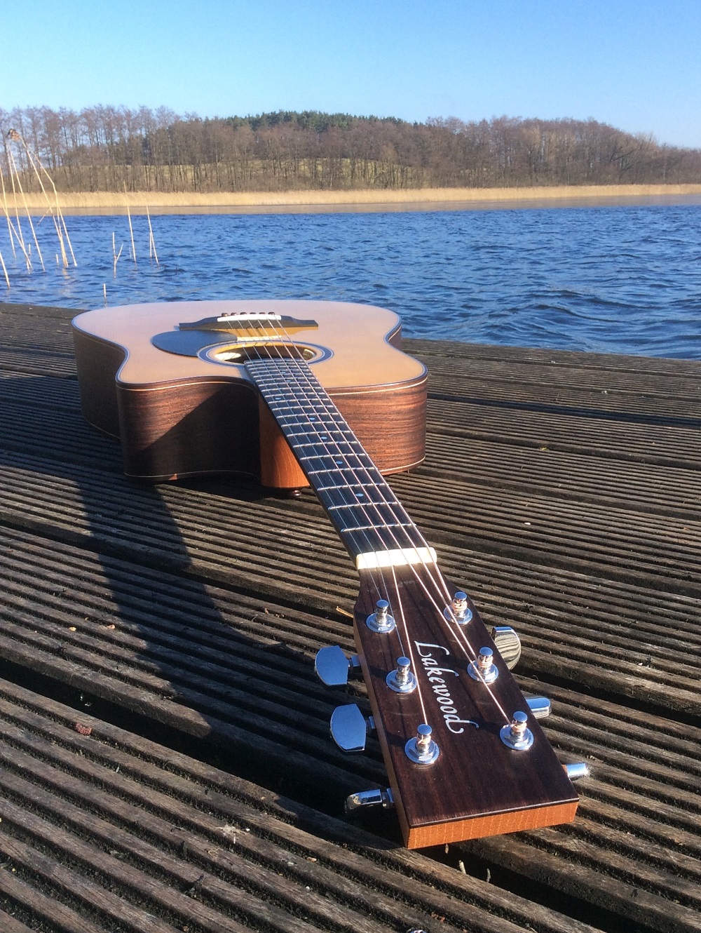 Lakewood Gitarre